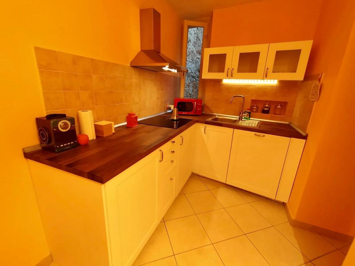Piazza Napoleone Sweet Apartment Lucca Luaran gambar